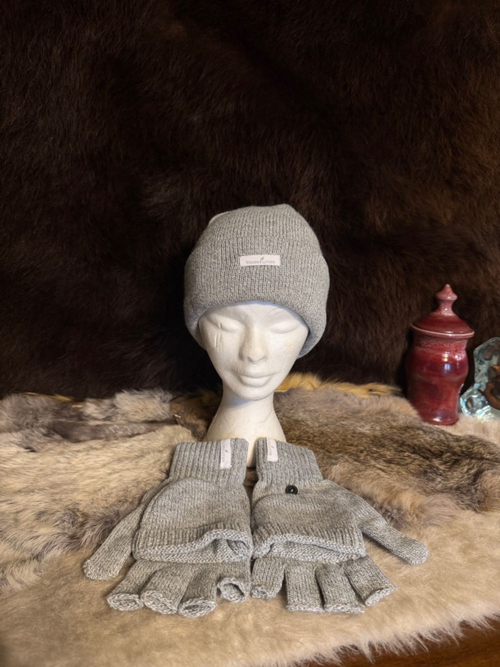 Young Living Grey Knit Beanie and Convertible Gloves Set - OS (4950)